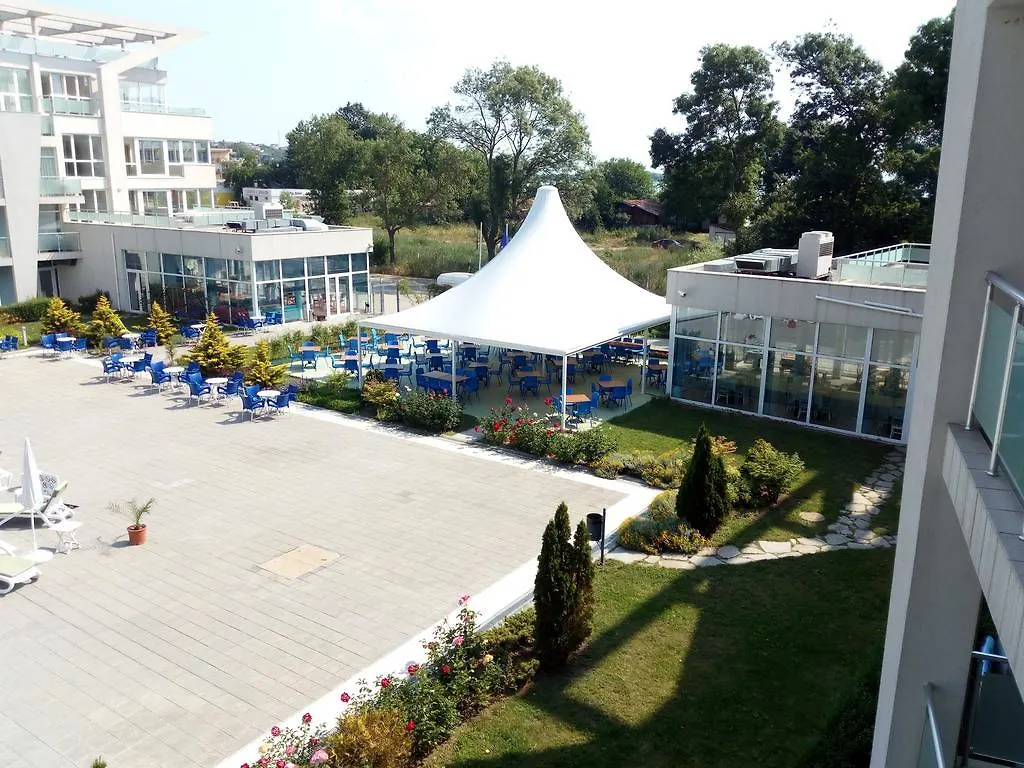 Apartments In Black Sea Star Complex Sozopol