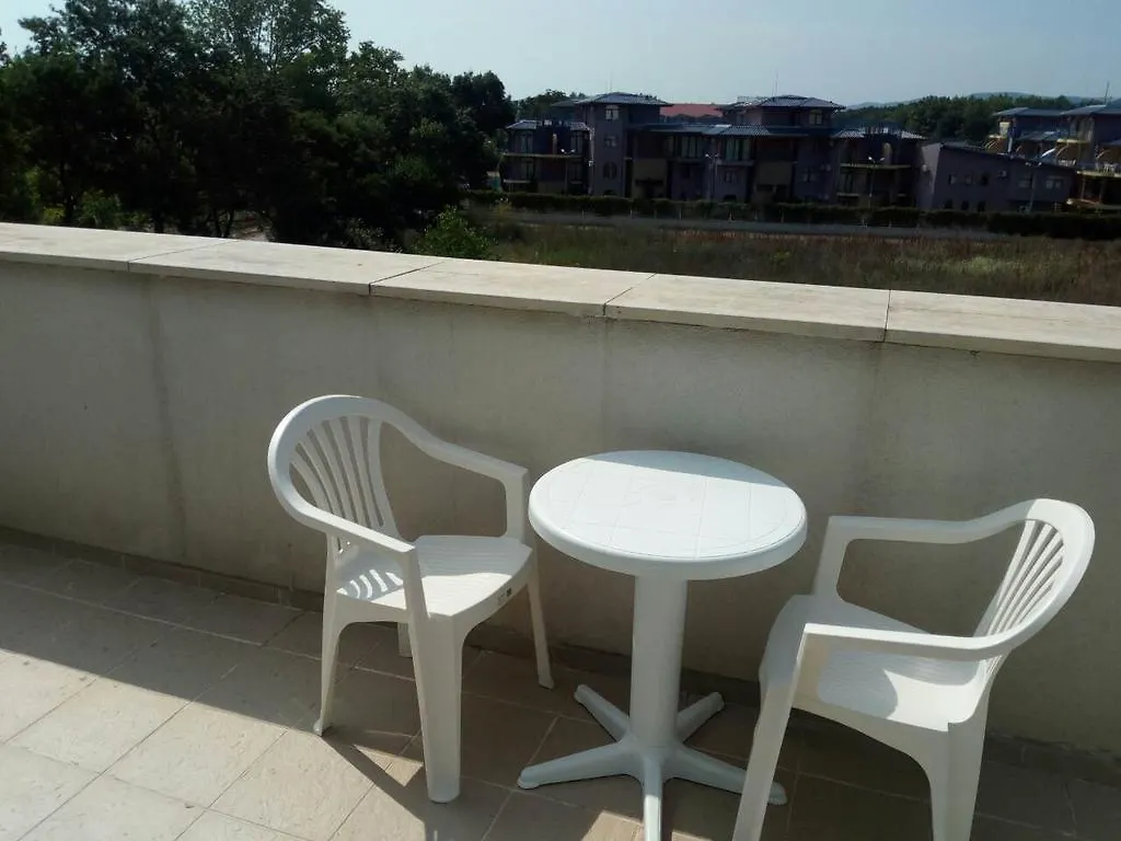 Apartments In Black Sea Star Complex Sozopol