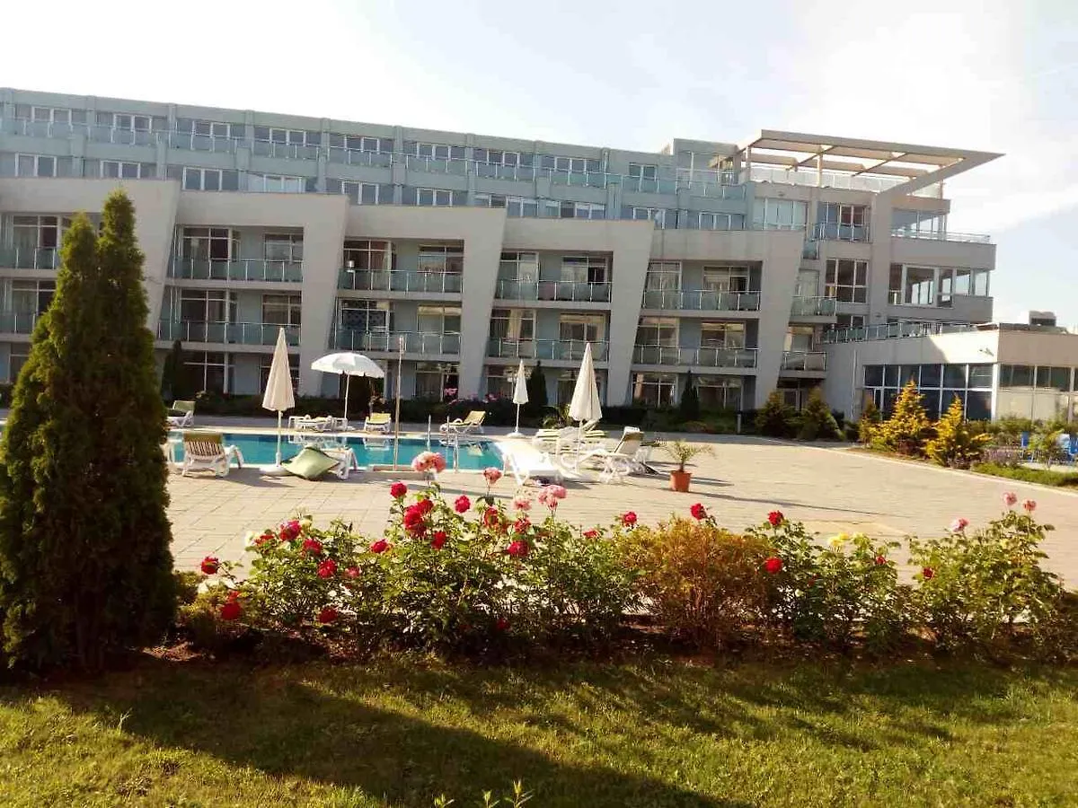 Apartments In Black Sea Star Complex Sozopol Bulharsko