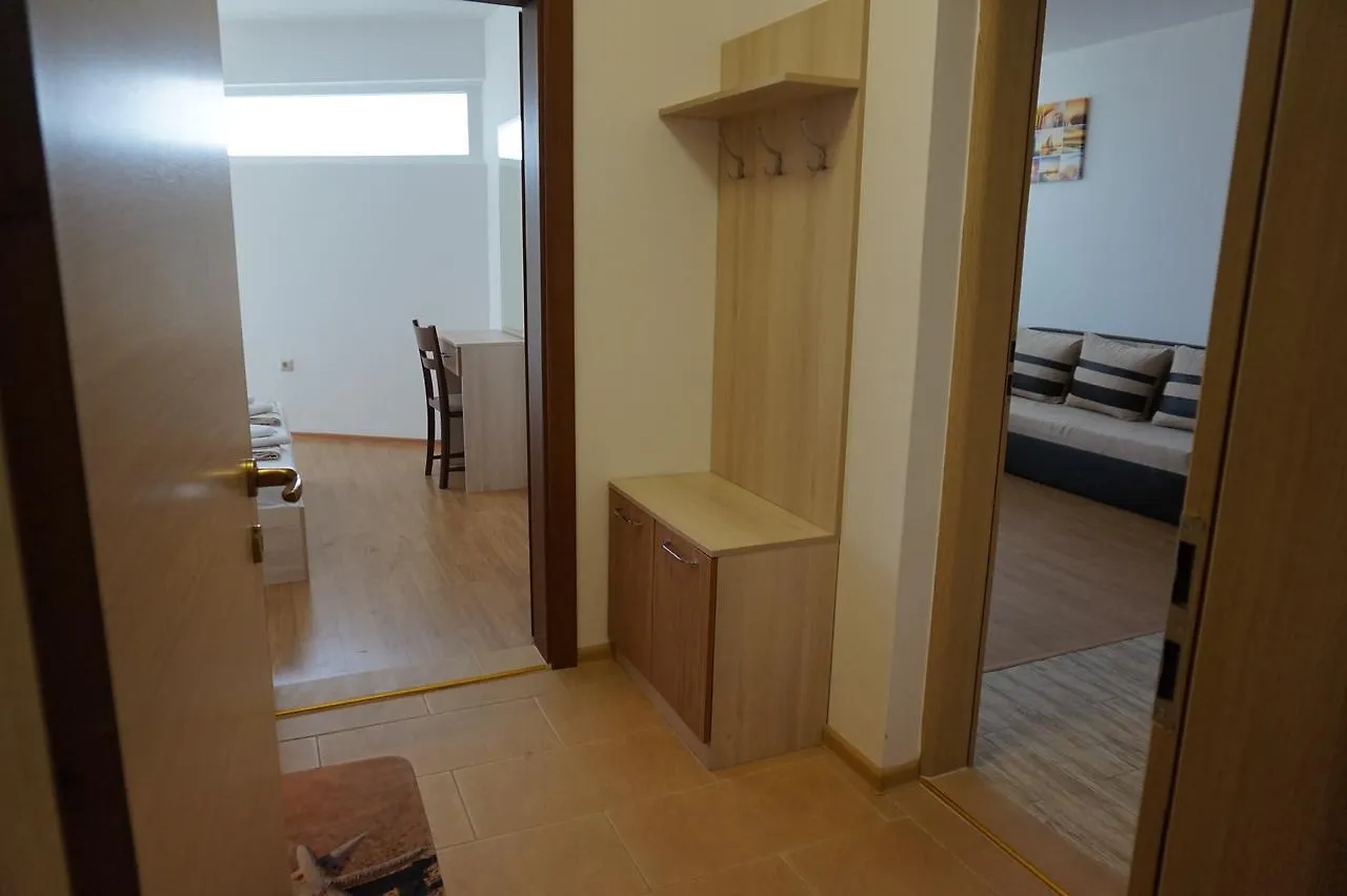 Apartments In Black Sea Star Complex Sozopol