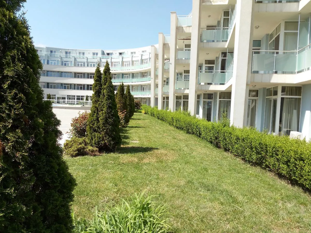 Apartments In Black Sea Star Complex Sozopol