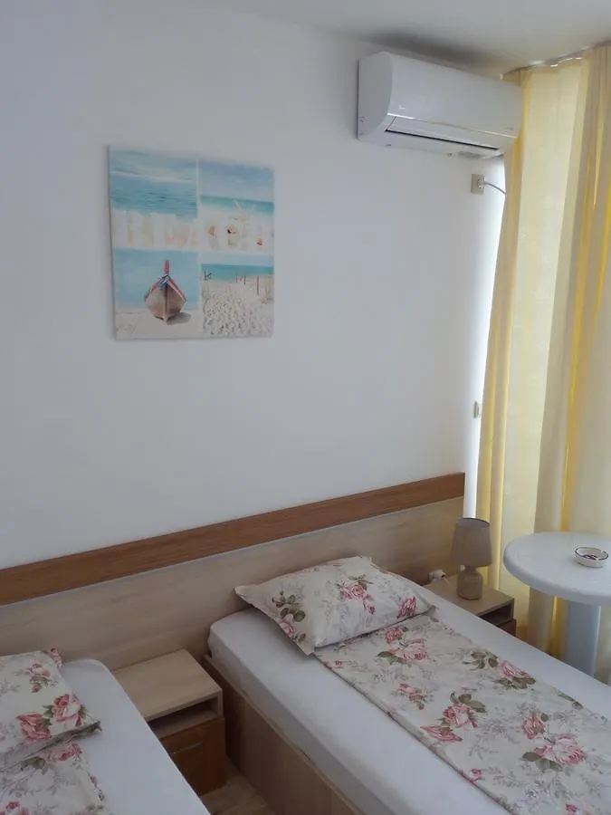 Apartments In Black Sea Star Complex Sozopol