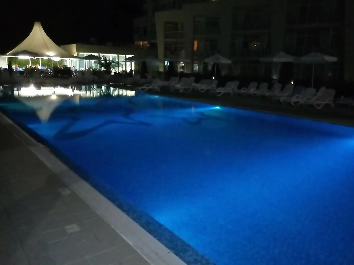 Apartments In Black Sea Star Complex Sozopol